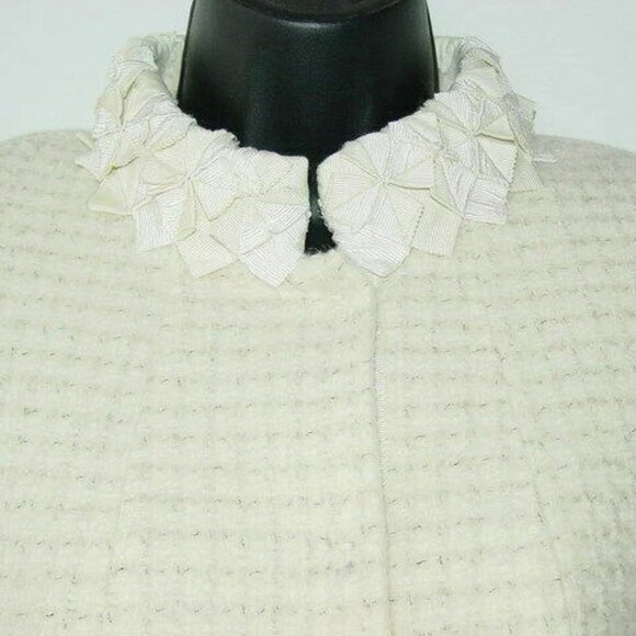 NWT ELIE TAHARI Cream Ivory Wool Madelena Tweed Jacket 42/6 - Picture 3 of 8